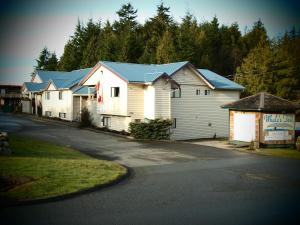 Gallery image of Whale's Tail Guest Suites in Ucluelet