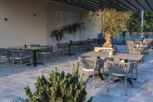 Un restaurant sau alt loc unde se poate mânca la Ramina Timisoara
