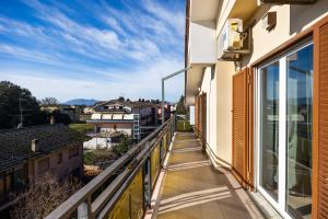 a balcony with a view of a city at I Tigli in Valmontone