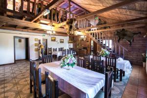 Restaurace v ubytování Karczma Pod Topolami