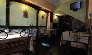 Restoran ili drugo mesto za obedovanje u objektu Guesthouse Koliovata Kashta