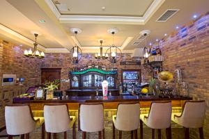 Lounge alebo bar v ubytovaní Hotel Róża