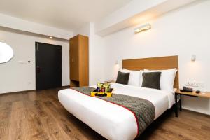 Gallery image of Super Townhouse C Scheme Ahinsa Circle in Jaipur