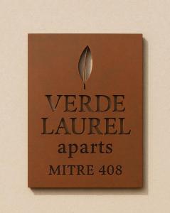 a sign for the verde laurent agents at Verde Laurel in Concepción del Uruguay