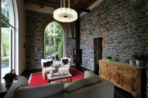 Część wypoczynkowa w obiekcie Villa Lucia Varenna