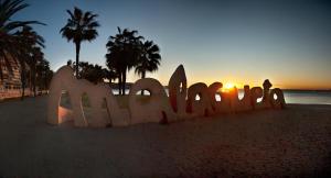 Gallery image of ENJOY apart Centro y Playa VICTORIA in Málaga