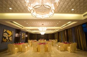 Fotografie z fotogalerie ubytování Hotel Grand Visava Lonavala v destinaci Lonavala