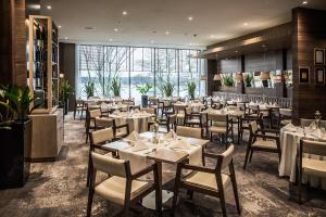 Restoran atau tempat makan lain di GrandHotel Tiffi