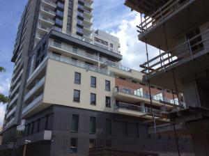 Budova, v ktorej sa apartmán nachádza