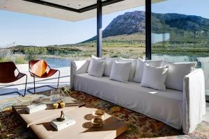 Gallery image of Restio River House in Pringle Bay