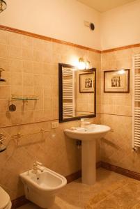 A bathroom at Casa Archè