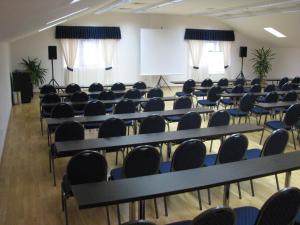 Konferenční prostory v ubytování Hotel Orizont + 37 fotografií