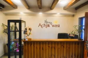Móttaka eða anddyri á Hotel Achik Wasi
