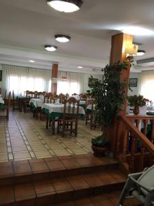 Restaurace v ubytování Hostal Los Chopos