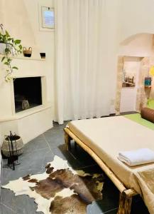 a bedroom with a floor that has been ripped up at Dongiovanni Suite in Lecce