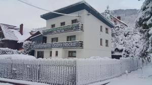 Apartamenty DobraNocka v zime