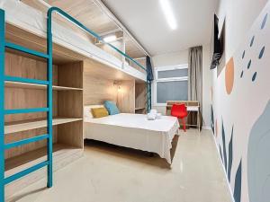 Llit o llits en una habitació de Lemon Hostel Altea habitaciones privadas y compartidas