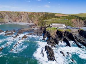 an aerial view of the cliffs at the ocean at 2 Bed in Bude oc-u31759 in Bude
