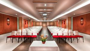 Posezení v ubytování Regency Madurai by GRT Hotels + 28 fotografií