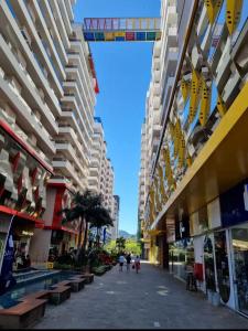 a street in a city with tall buildings at Apt 1012 Conforto aconchego e vibe acolhedora in Santa Maria