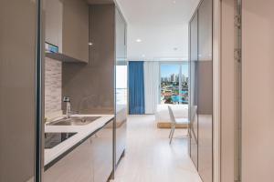 Gallery image of Sokcho Mari Vista Hotel in Sokcho