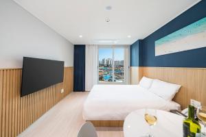 Gallery image of Sokcho Mari Vista Hotel in Sokcho