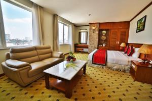 Posezení v ubytování Sunny Hotel 1 + 28 fotografií