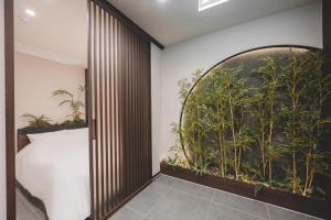 Gallery image of Haewolga - Moon Room in Busan