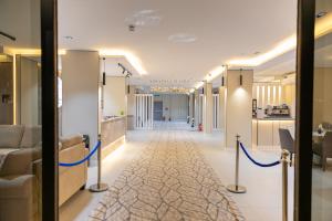 a hallway of a store with a long corridor at وساد الشمال للشقق الفندقية in Hail