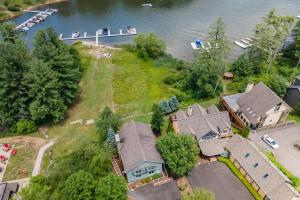 an aerial view of a house on the water at Castaway Cove by Railey Vacations in Oakland