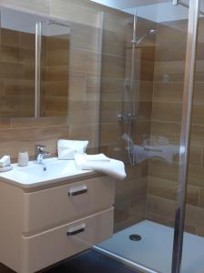 Ванна кімната в Maison de Luciné