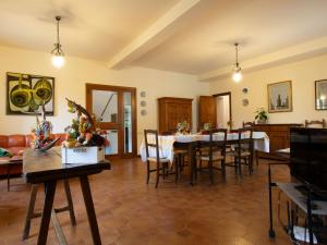 Zona d'estar a Holiday Home Montebello by Interhome 34 fotos més
