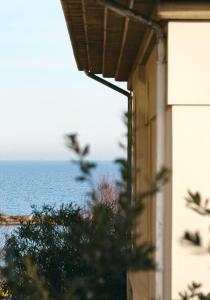 a view of the ocean from a house at À la plage B in San Benedetto del Tronto