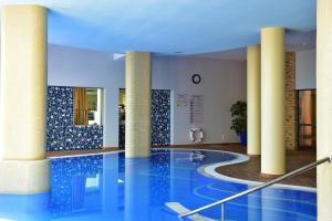 A piscina localizada em Pestana Grand Ocean Resort Hotel ou nos arredores