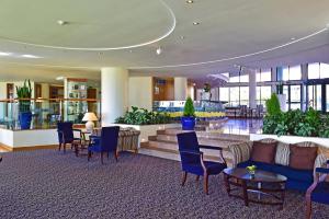 Um restaurante ou outro lugar para comer em Pestana Grand Ocean Resort Hotel