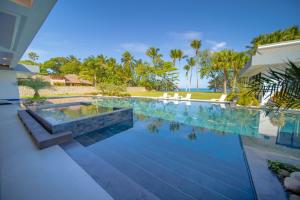 an image of a swimming pool in a villa at Luxury villa with Private beach access in Sosúa