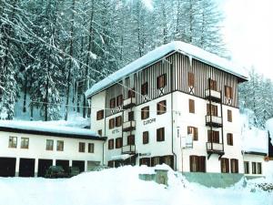 Hotel Europa v zimě + 25 fotografií