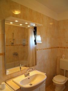 Kúpeľňa v ubytovaní Apartments Banic