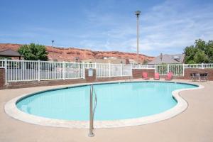 Gallery image of Super 8 by Wyndham St. George UT in St. George