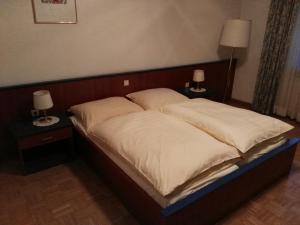 Postel nebo postele na pokoji v ubytování Hotel Seltenriegel