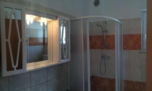 Koupelna v ubytování Apartments Lili