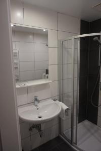 A bathroom at Gösserhof Még 37 kép