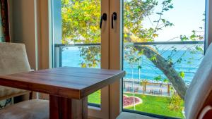 Foto dalla galleria di Akcakoca Poyraz Otel ad Akçakoca Altre 37 foto