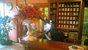 Fotografie z fotogalerie ubytování Hotel Confine v destinaci Colà di Lazise