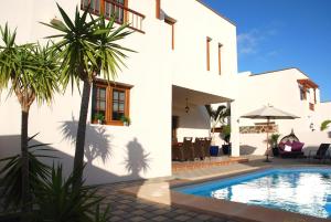 Gallery image of Las Caletas Village in Costa Teguise