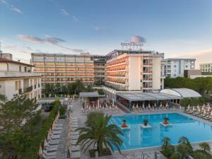 an overhead view of a hotel with a swimming pool at Bibione Palace Hotel in Bibione