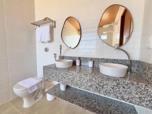 Ένα μπάνιο στο Maraga Bento Hotel
