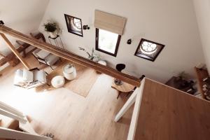an overhead view of a staircase in a house at De Rheezer Kamer in Hardenberg