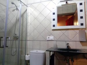 Koupelna v ubytování La Majada de la Covatilla