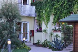 Zahrada ubytování Hotel Righetto Fronte Mare